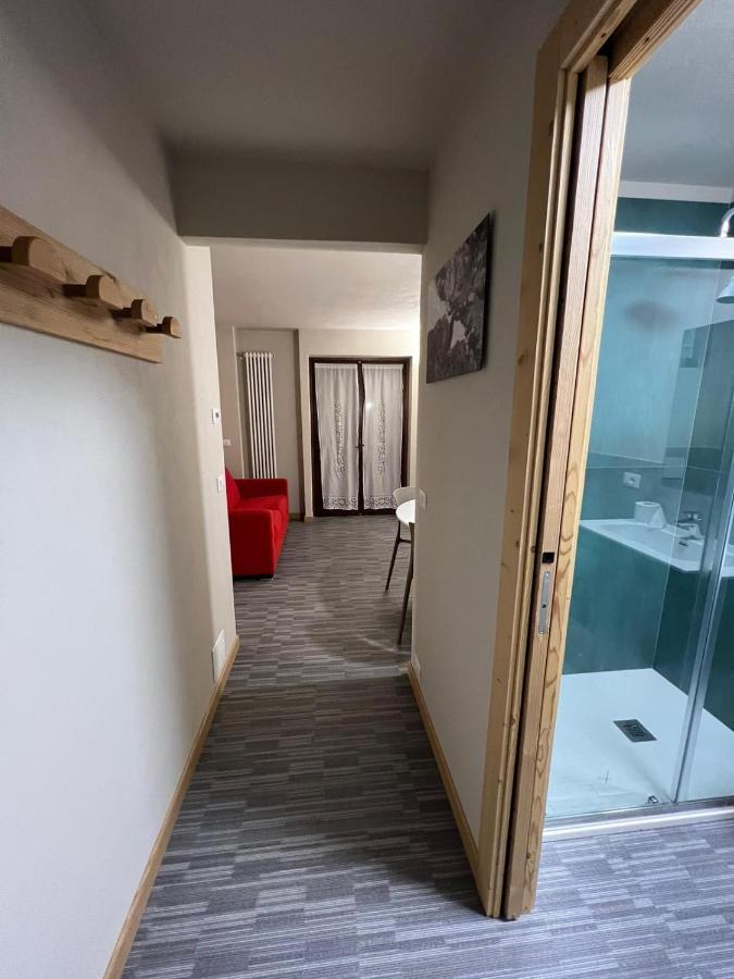 Niblet Lägenhet Oulx Exteriör bild